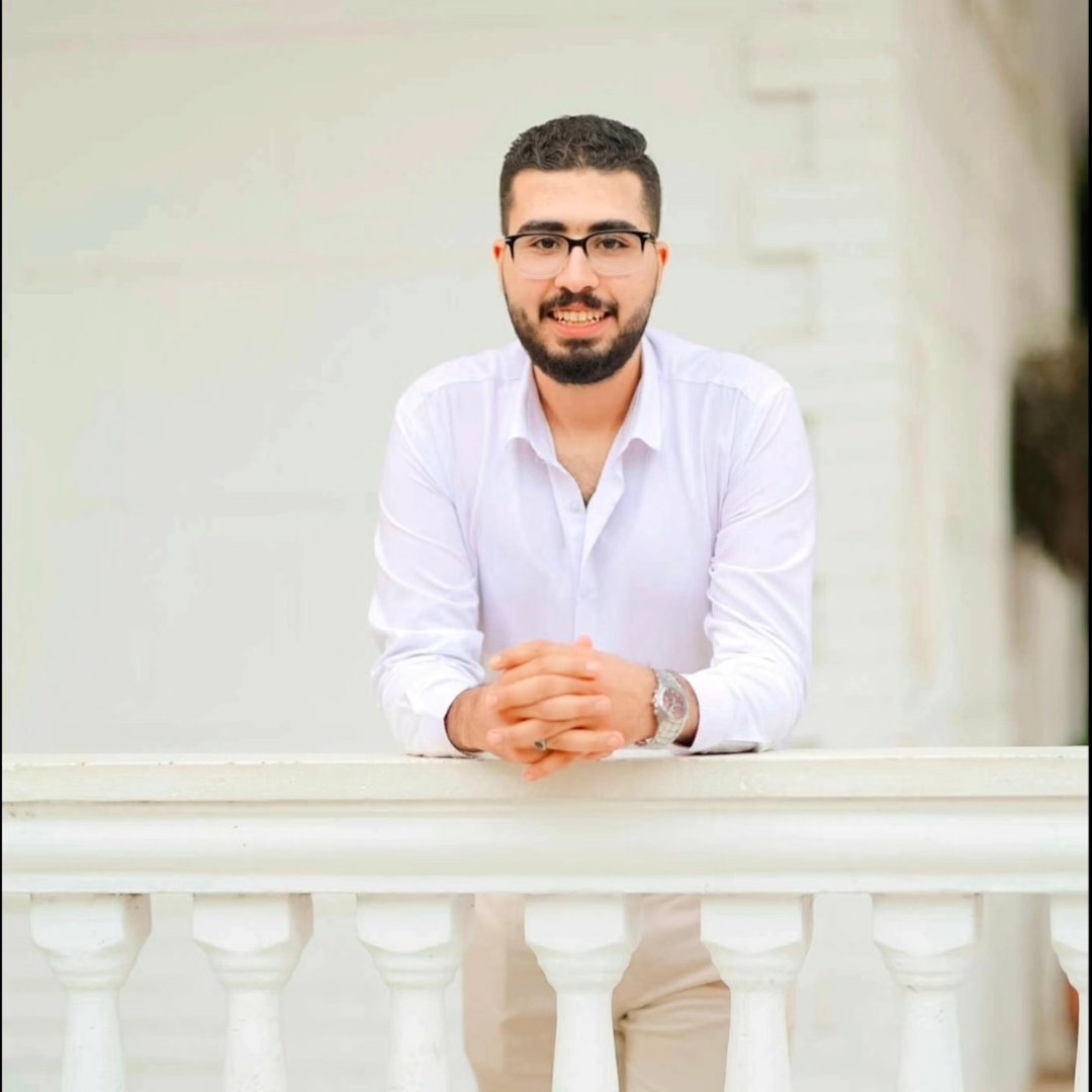 محمد أبو حسين 